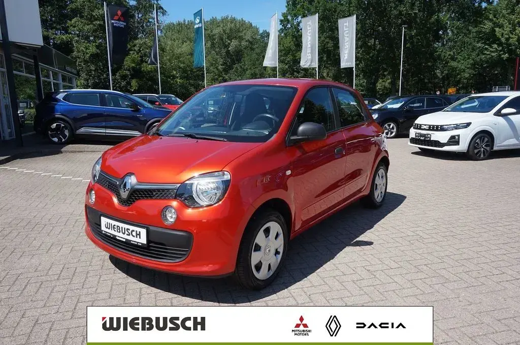 Gebraucht Renault Twingo Life 69 PS (50 kW) 2018 Rot Kleinwagen