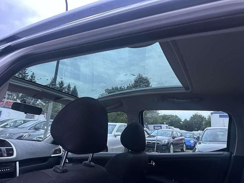 Gebraucht Peugeot 207 Sport 120 PS (88 kW) 2008 Lackierung aluminiumgrau Kombi