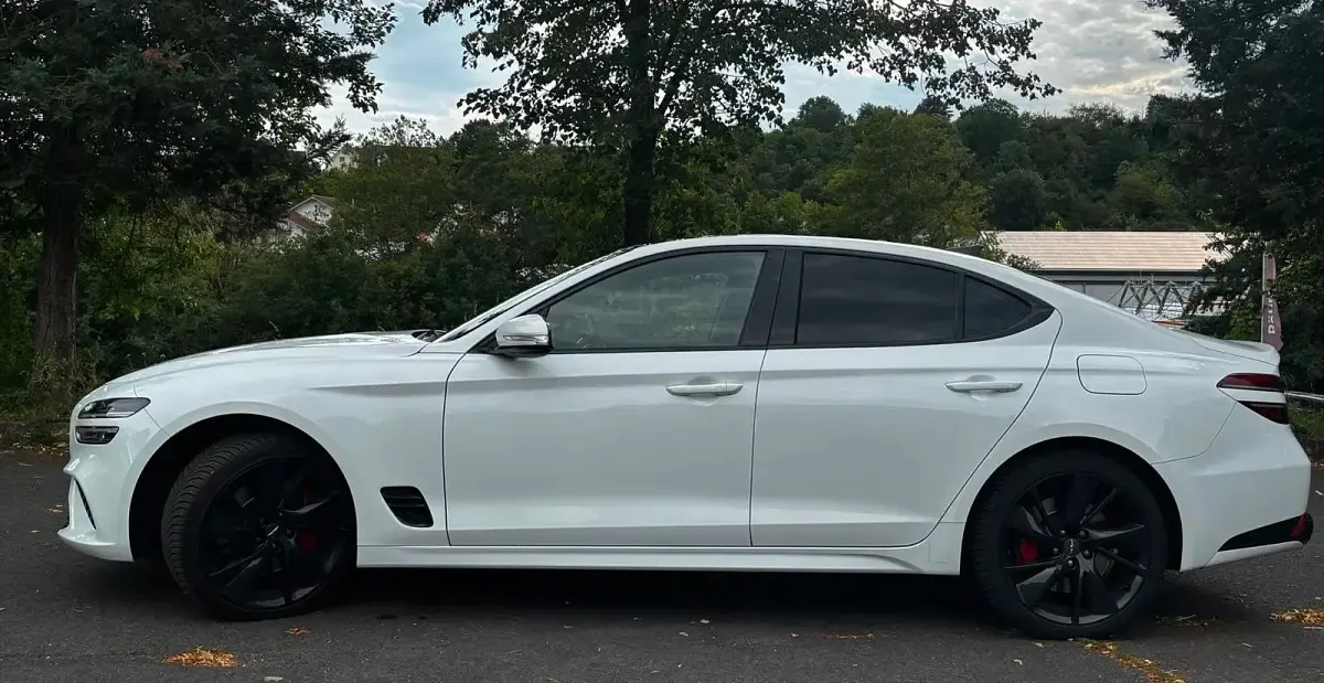 Gebraucht Genesis G70 Premium 245 PS (180 kW) 2022 Weiß Limousine