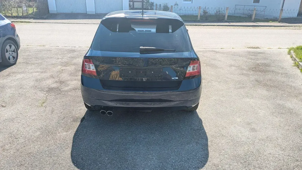 Używany Skoda Fabia Active 131 KM (96 kW) 2017 Niebieski Hatchback