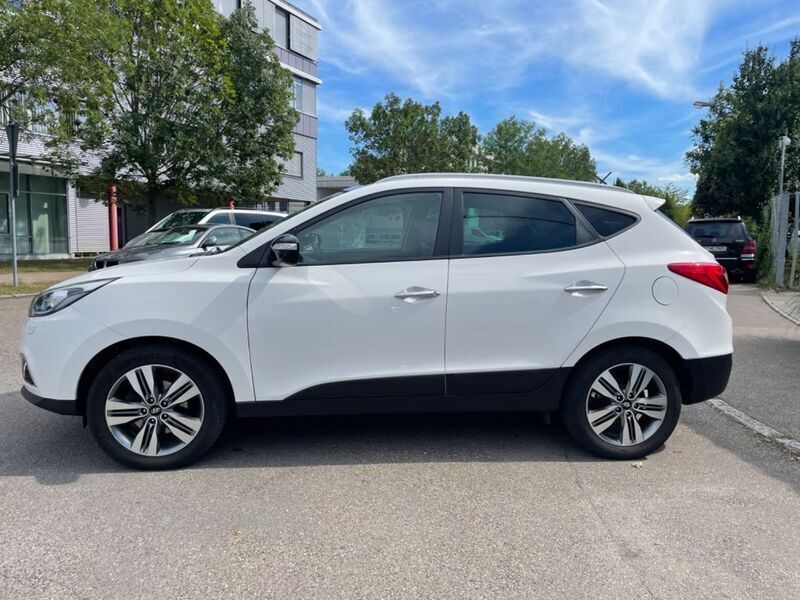 Gebraucht Hyundai ix35 184 PS (135 kW) 2015 Weiß SUV