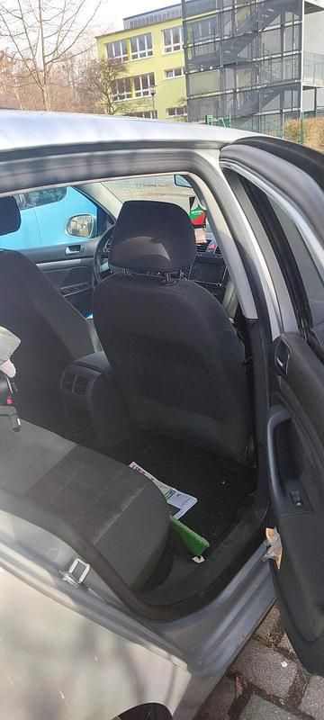 Gebraucht VW Golf V 105 PS (77 kW) 2007 Silber Limousine