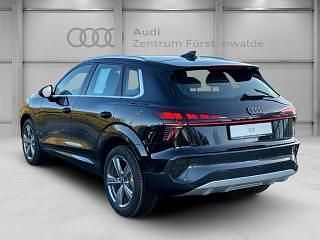 Neu Audi Q3 Ambiente 150 PS (110 kW) 2025 Schwarz SUV