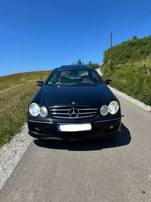 Gebraucht Mercedes CLK280 Avantgarde 231 PS (169 kW) 2007 Schwarz Coupé