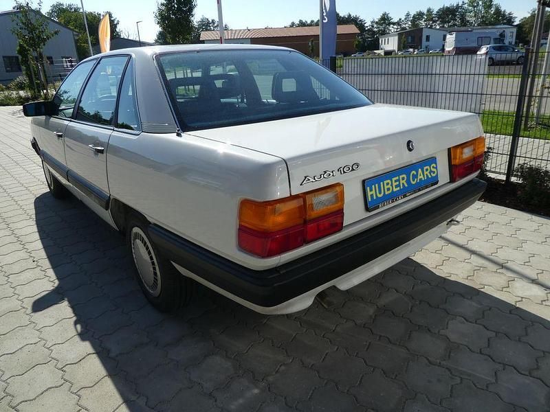 Gebraucht Audi 100 90 PS (66 kW) 1986 Weiß Limousine