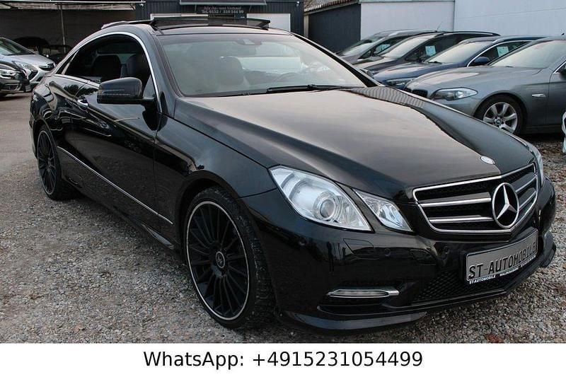 Gebraucht Mercedes E350 265 PS (194 kW) 2011 Schwarz Coupé