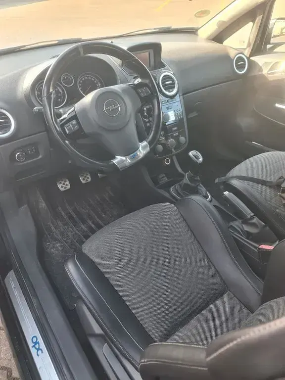Gebraucht Opel Corsa OPC 192 PS (141 kW) 2012 Schwarz Kleinwagen