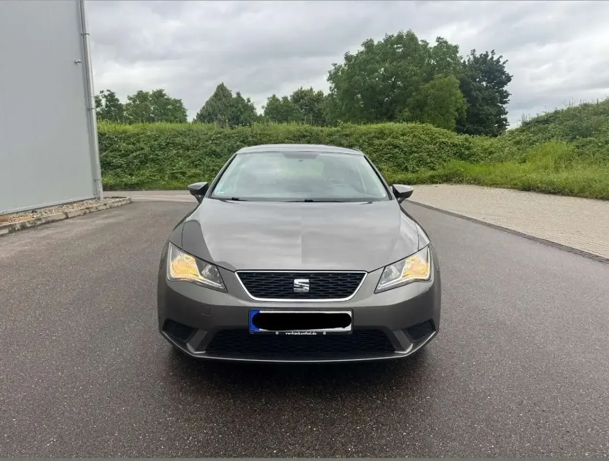 Gebraucht Seat Leon Reference 110 PS (80 kW) 2014 Grau Limousine