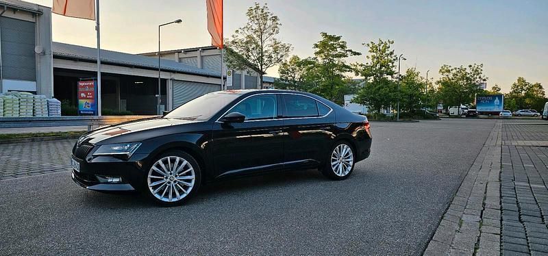 Gebraucht Skoda Superb Style 280 PS (205 kW) 2016 Schwarz Limousine