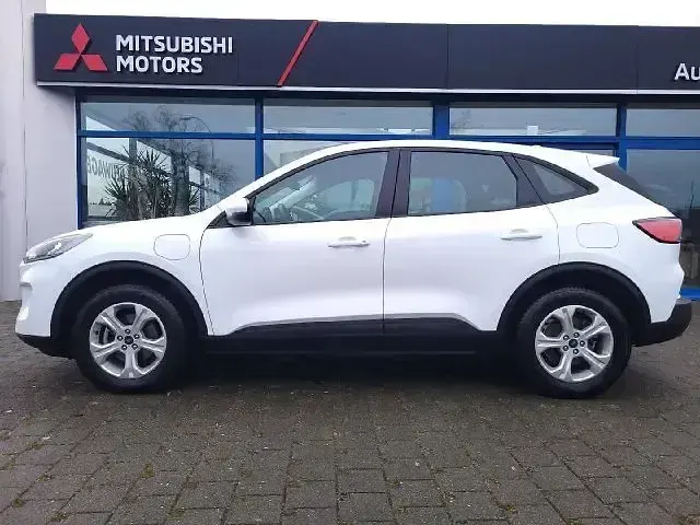 Gebraucht Ford Kuga Cool & Connect 224 PS (164 kW) 2022 Weiß SUV
