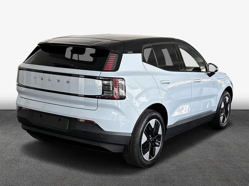 Gebraucht Volvo EX30 Plus 200 kW (272 PS) 2024 Blau SUV