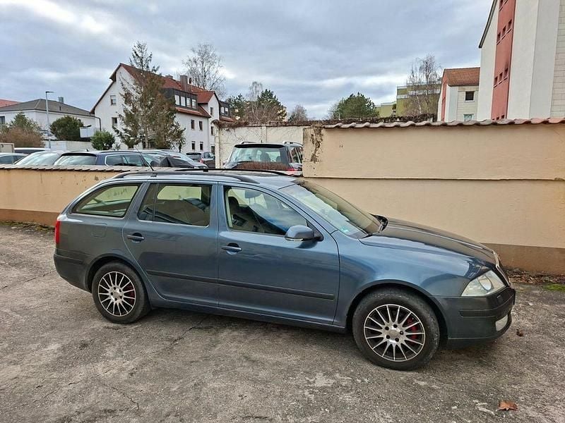 Gebraucht Skoda Octavia 140 PS (102 kW) 2005 Blau Kombi