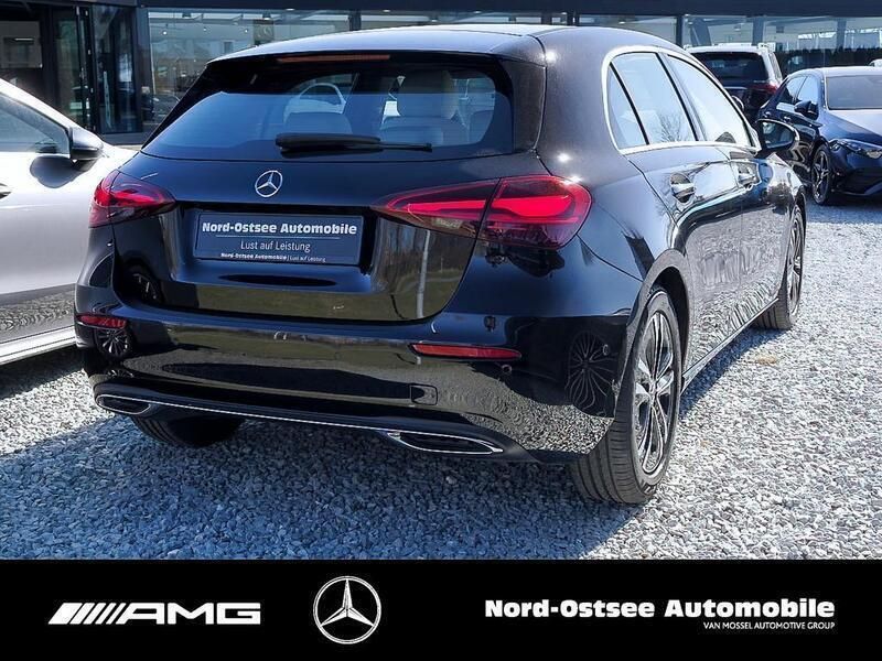 Gebraucht Mercedes A200 Progressive 163 PS (119 kW) 2023 Andere farbe Kleinwagen
