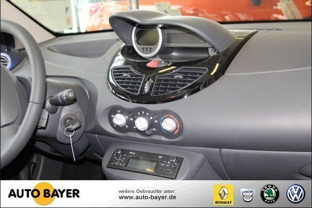 Gebraucht Renault Twingo Initiale Paris 75 PS (55 kW) 2013 Violett metallic Kleinwagen