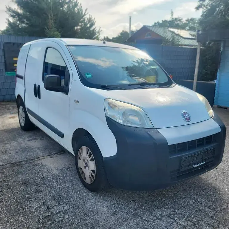 Gebraucht Fiat Fiorino Basis 73 PS (53 kW) 2008 Weiß Van / Kleinbus