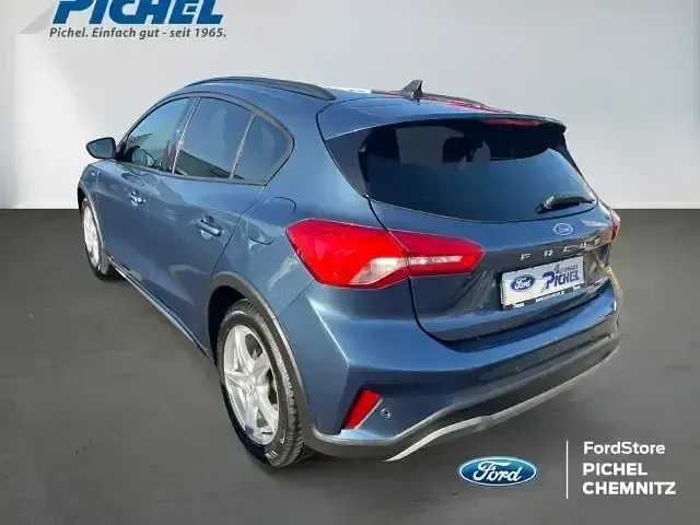 Usado Ford Focus Active 125 HP (91 kW) 2020 Azul Sedan