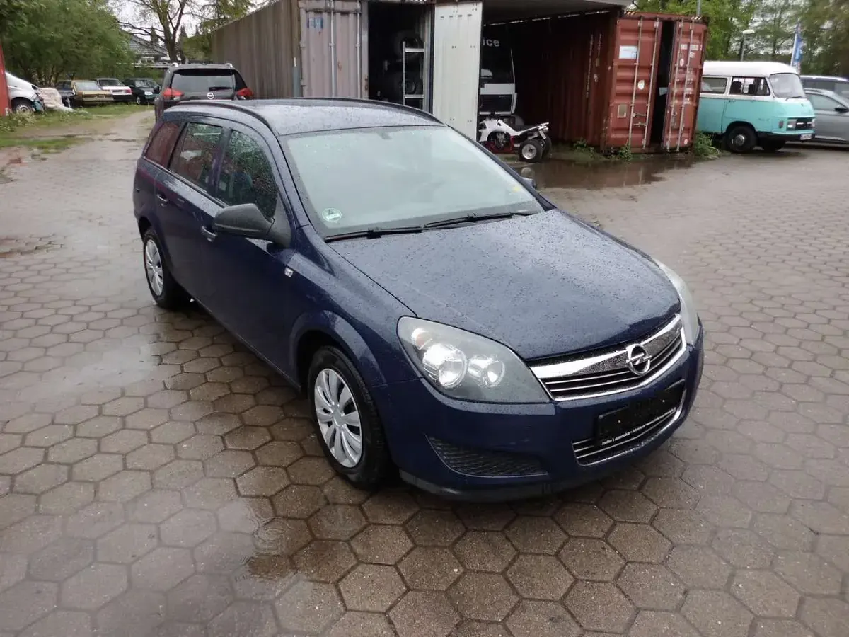 Gebraucht Opel Astra Selection 90 PS (66 kW) 2009 Royal blau (s2) Kombi