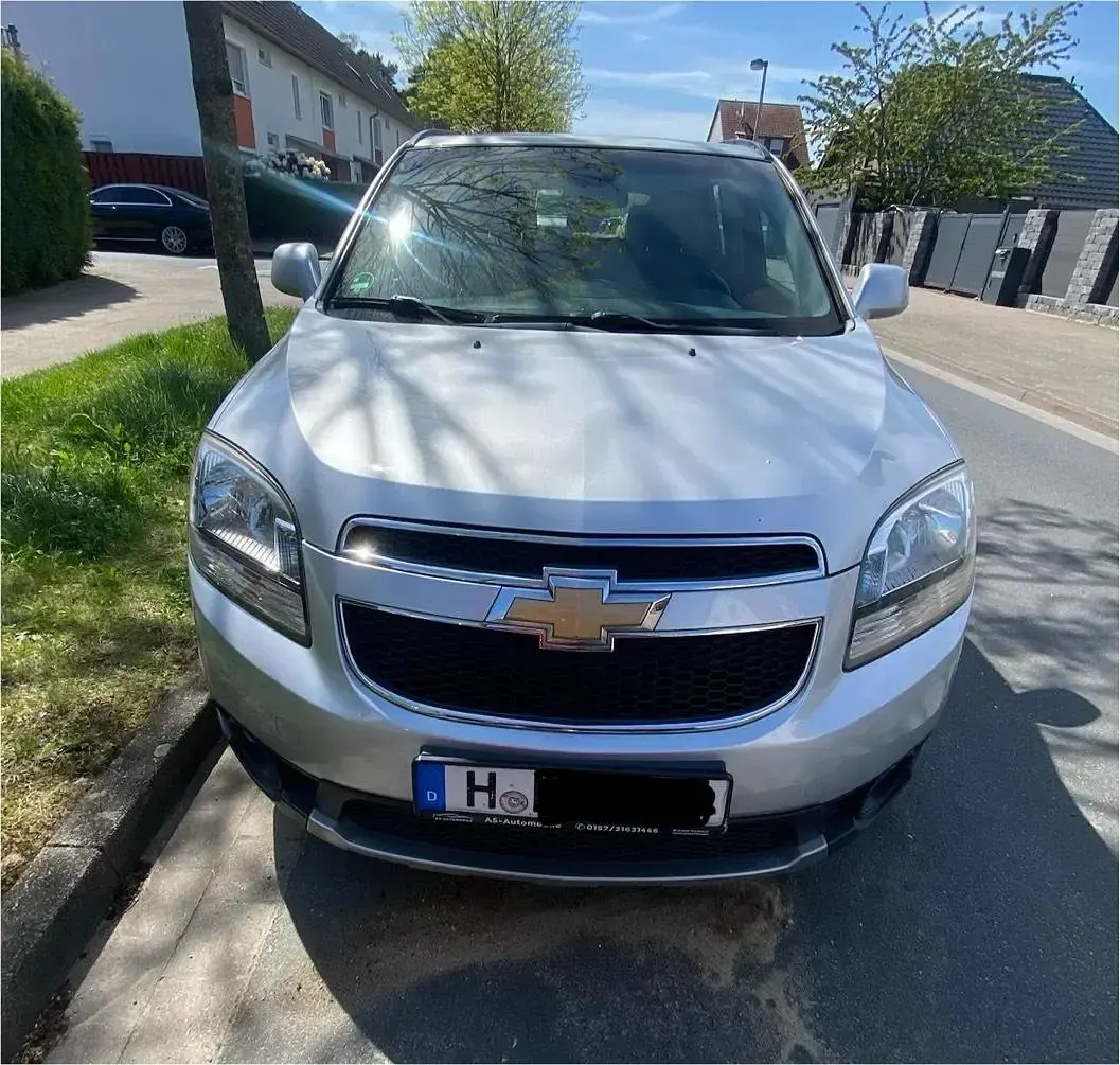 Usata Chevrolet Orlando 163 CV (119 kW) 2013 Argento Monovolume