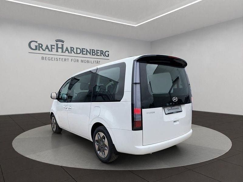 Neu Hyundai Staria Trend 225 PS (165 kW) 2025 Creamy white / sol Van / Kleinbus