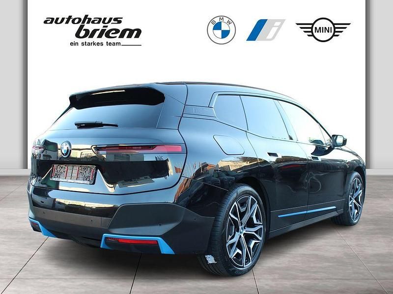 Gebraucht BMW iX 239 kW (326 PS) 2021 Schwarz SUV