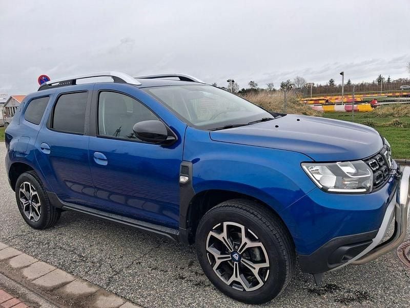 Gebraucht Dacia Duster Celebration 150 PS (110 kW) 2021 Blau SUV