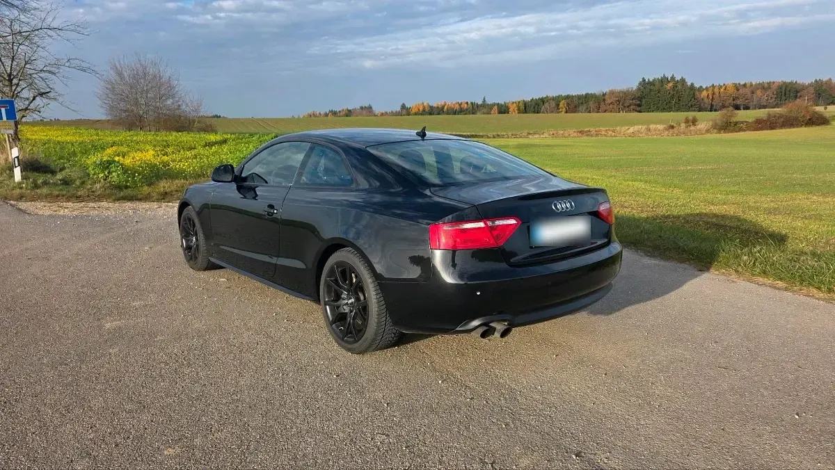 Second-hand Audi A5 Exclusive 170 CP (125 kW) 2008 Negru Coupe