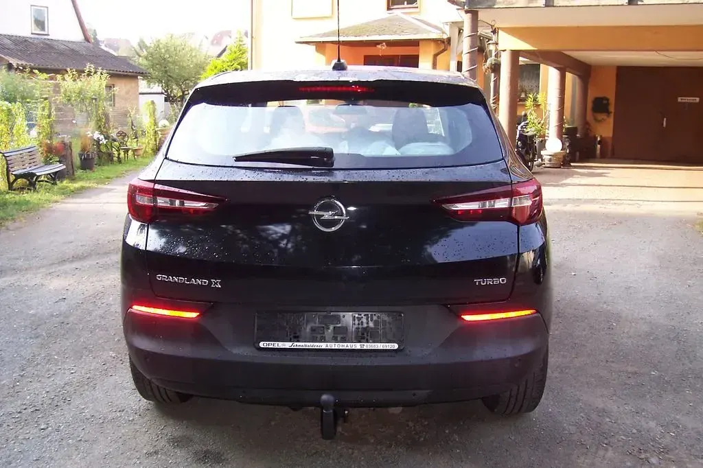 Gebraucht Opel Grandland X 131 PS (96 kW) 2017 Schwarz SUV