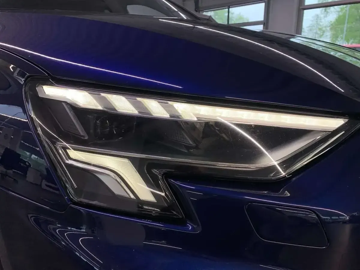 Gebraucht Audi S3 Sport 310 PS (228 kW) 2022 Navarrablau metallic Limousine