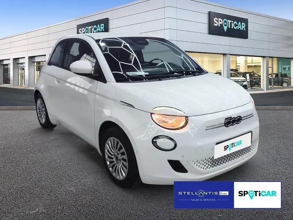 Gebraucht Fiat 500e 86 kW (118 PS) 2023 Weiß Limousine