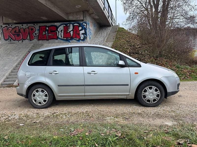 Usado Ford Focus Trend 120 CV (88 kW) 2003 Azul Familiar