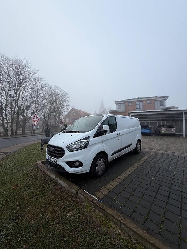 Weiß Gebraucht 2023 Ford Transit Custom Limousine | 19.999 € (Superpreis) - Bild 1/4