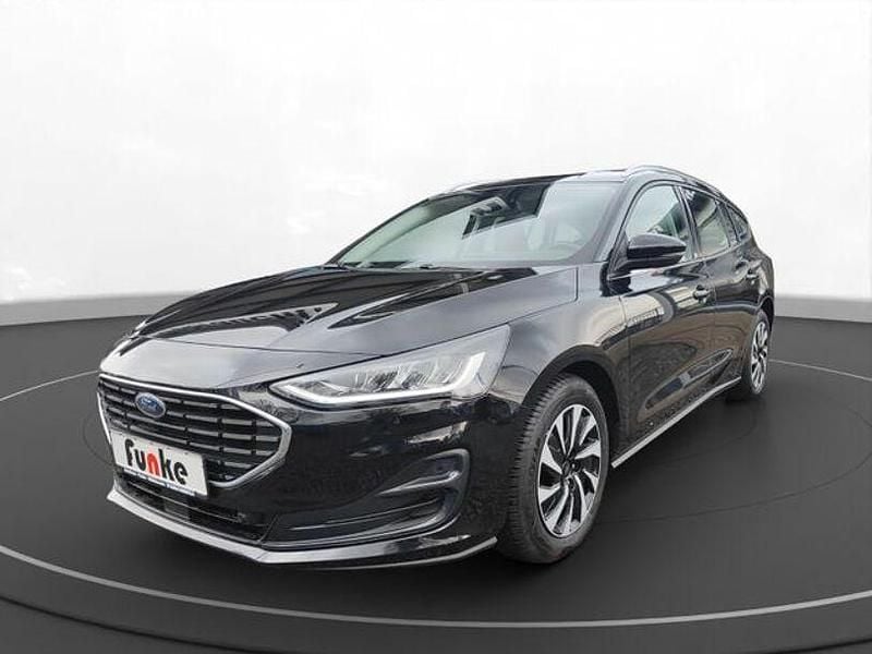 Gebraucht Ford Focus Titanium 125 PS (91 kW) 2023 Obsidianschwarz metallic Kombi
