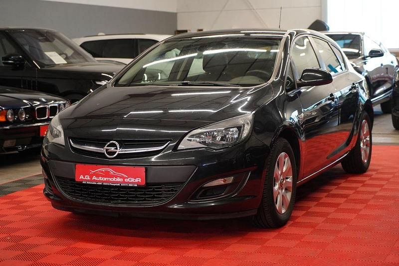 Gebraucht Opel Astra 110 PS (80 kW) 2014 Schwarz Limousine