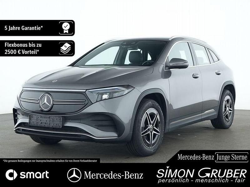 Grau Gebraucht 2023 Mercedes EQA250 AMG line SUV | 29.450 € (Guter Preis) - Bild 1/4