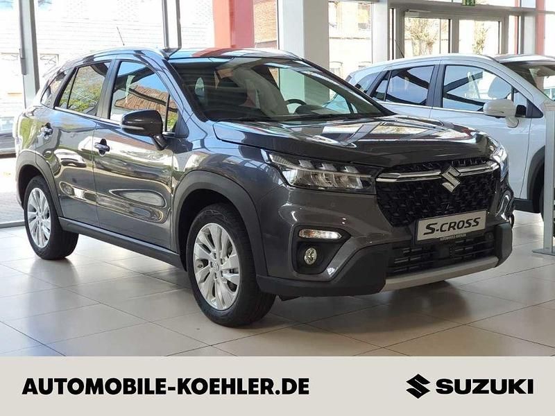 Gebraucht Suzuki SX4 S-Cross Comfort 129 PS (94 kW) 2023 Grau SUV