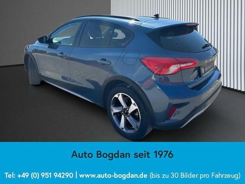 Gebraucht Ford Focus Active 125 PS (91 kW) 2021 Blau Limousine