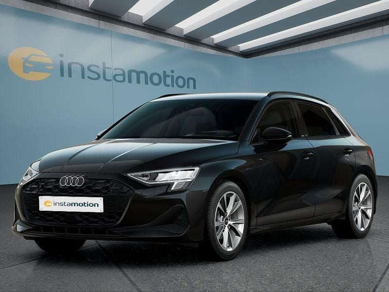 Schwarz Gebraucht 2024 Audi A3 Sportback Kleinwagen | 30.749 € (Fairer Preis) - Bild 1/4