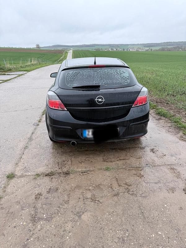 Gebraucht Opel Astra 180 PS (132 kW) 2007 Schwarz Coupé