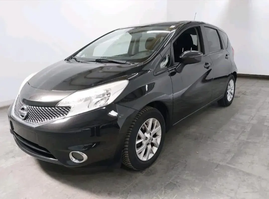 Second-hand Nissan Note 95 CP (69 kW) 2014 Negru Hatchback