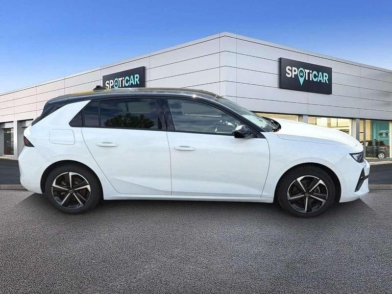 Gebraucht Opel Astra 131 PS (96 kW) 2024 Arktis weiss Kleinwagen