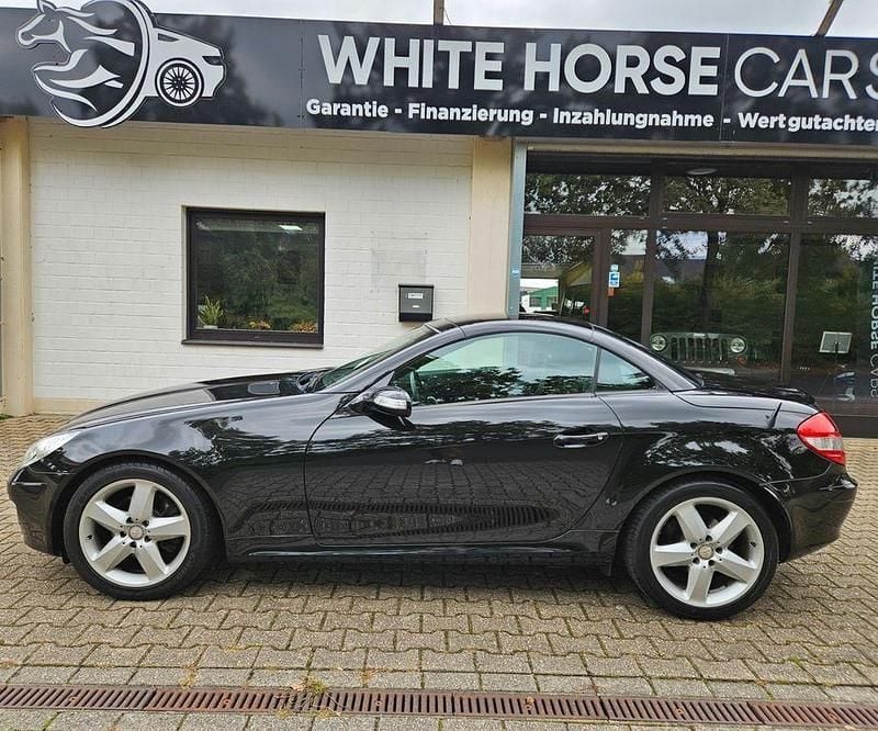 Gebraucht Mercedes SLK280 231 PS (169 kW) 2007 Schwarz Cabrio