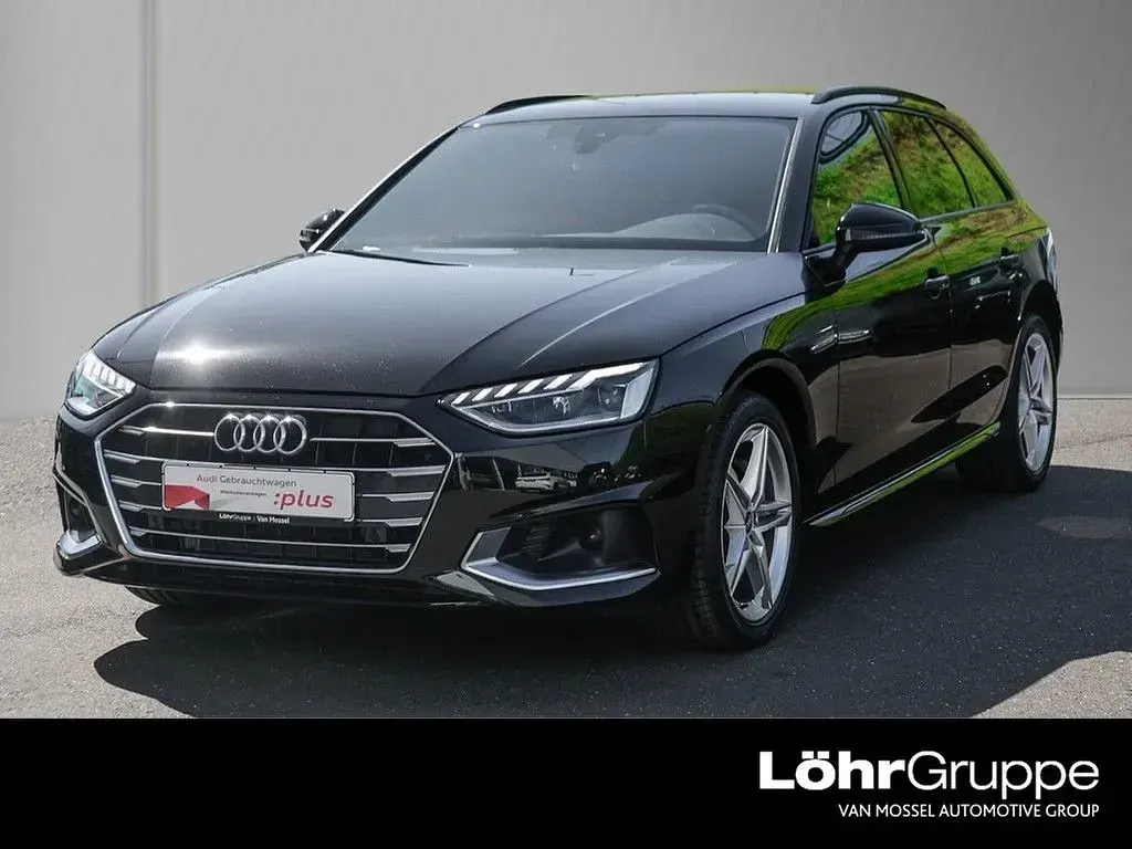 Second-hand Audi A4 Advanced Plus 204 CP (150 kW) 2023 Negru Break
