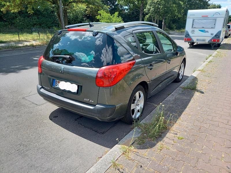 Gebraucht Peugeot 207 120 PS (88 kW) 2010 Grün Kombi
