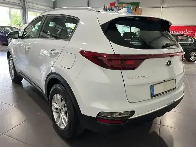 Gebraucht Kia Sportage 150 PS (110 kW) 2022 Casa white SUV