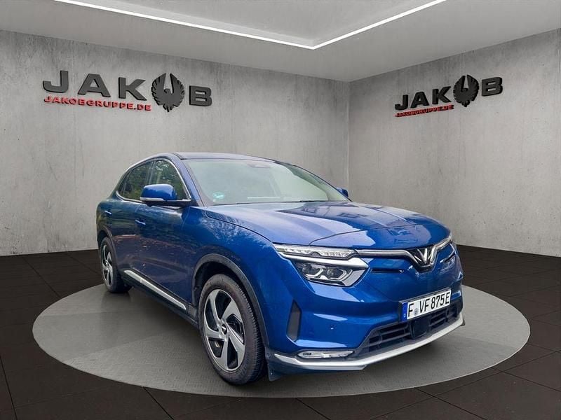 Gebraucht VinFast VF 8 Eco 300 kW (408 PS) 2024 Blau SUV