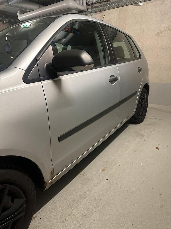 Gebraucht VW Polo 80 PS (58 kW) 2006 Silber Kleinwagen