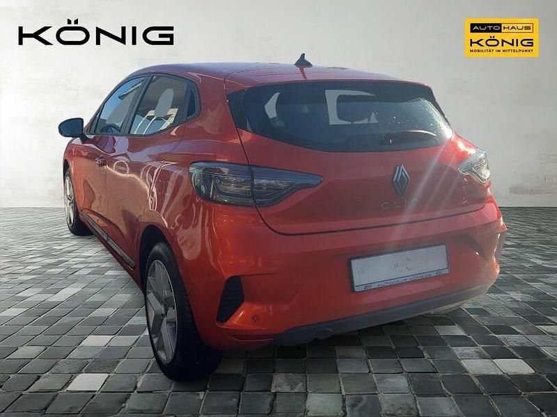 Gebraucht Renault Clio V Evolution 91 PS (66 kW) 2024 Orange Limousine