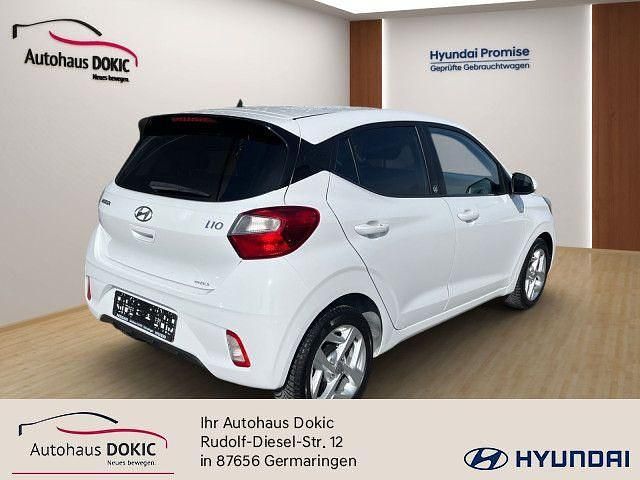 Gebraucht Hyundai i10 Edition 30 67 PS (49 kW) 2022 Weiß Kleinwagen
