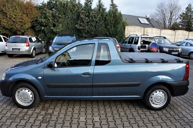 Gebraucht Dacia Logan Pick-Up 84 PS (61 kW) 2011 Blau metallic Pickup