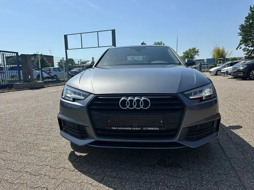 Gebraucht Audi A4 S-Line 136 PS (100 kW) 2016 Grau Limousine